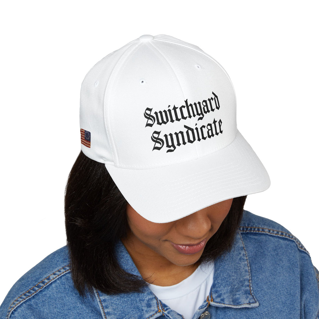 Closed-Back Structured Cap (Embroidery)
